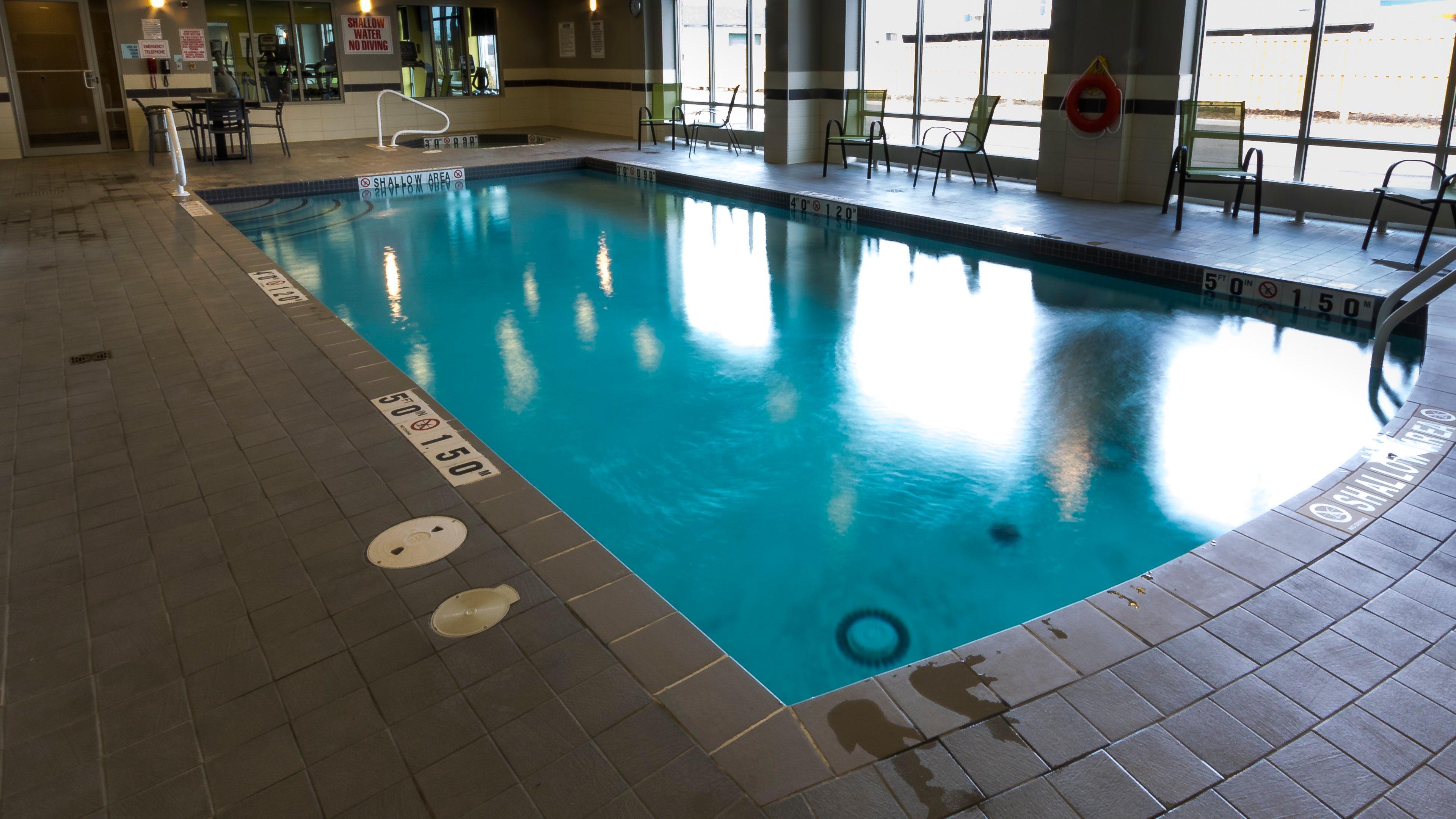 Holiday Inn Express Thunder Bay By Ihg Exterior foto