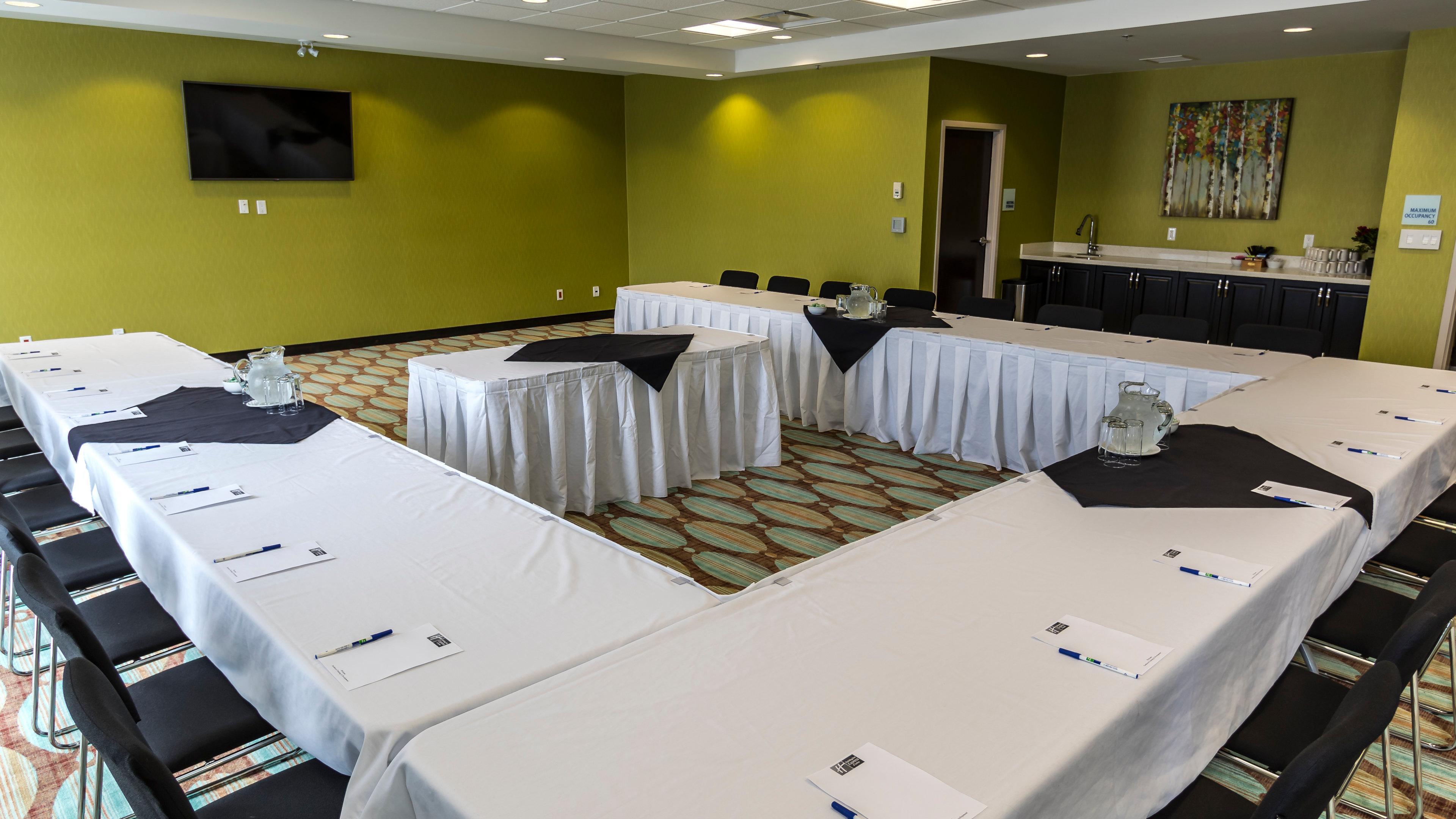 Holiday Inn Express Thunder Bay By Ihg Exterior foto